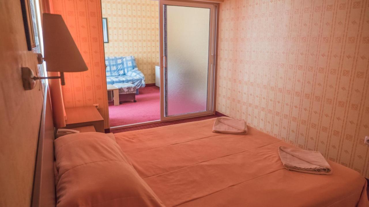 Park Hotel Persey Varna Exterior photo