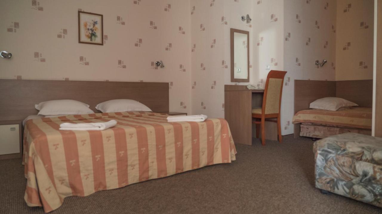 Park Hotel Persey Varna Exterior photo
