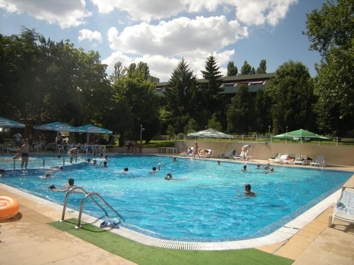 Park Hotel Persey Varna Exterior photo