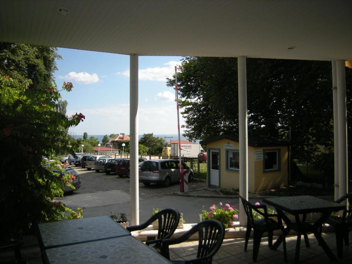Park Hotel Persey Varna Exterior photo